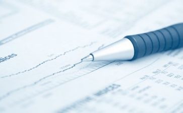 财务年终述职报告6篇
