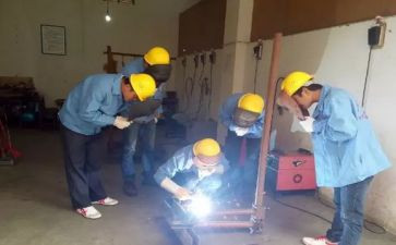 电工2024年终总结8篇