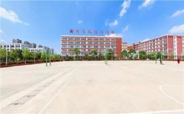 技校月总结精选6篇