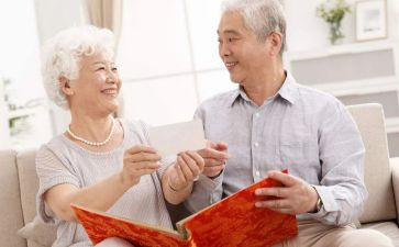 关爱老人主题活动总结8篇