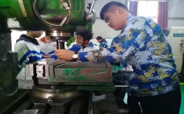 数控铣工作总结7篇