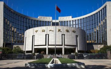 银行述职报告推荐7篇